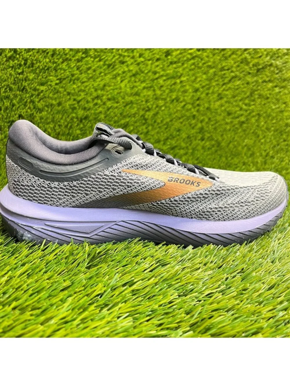 Brooks Revel 7 Womens Size 6 Gray Purple Athletic Running Walking Shoes Sneakers